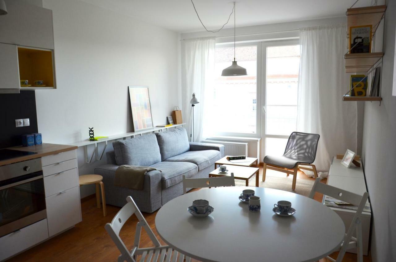 Brand New Apartment. Parking Spot Included! บราติสลาวา ภายนอก รูปภาพ